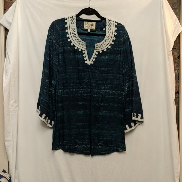 Irving & Fine blue and white embroidered tunic. - Picture 1 of 5